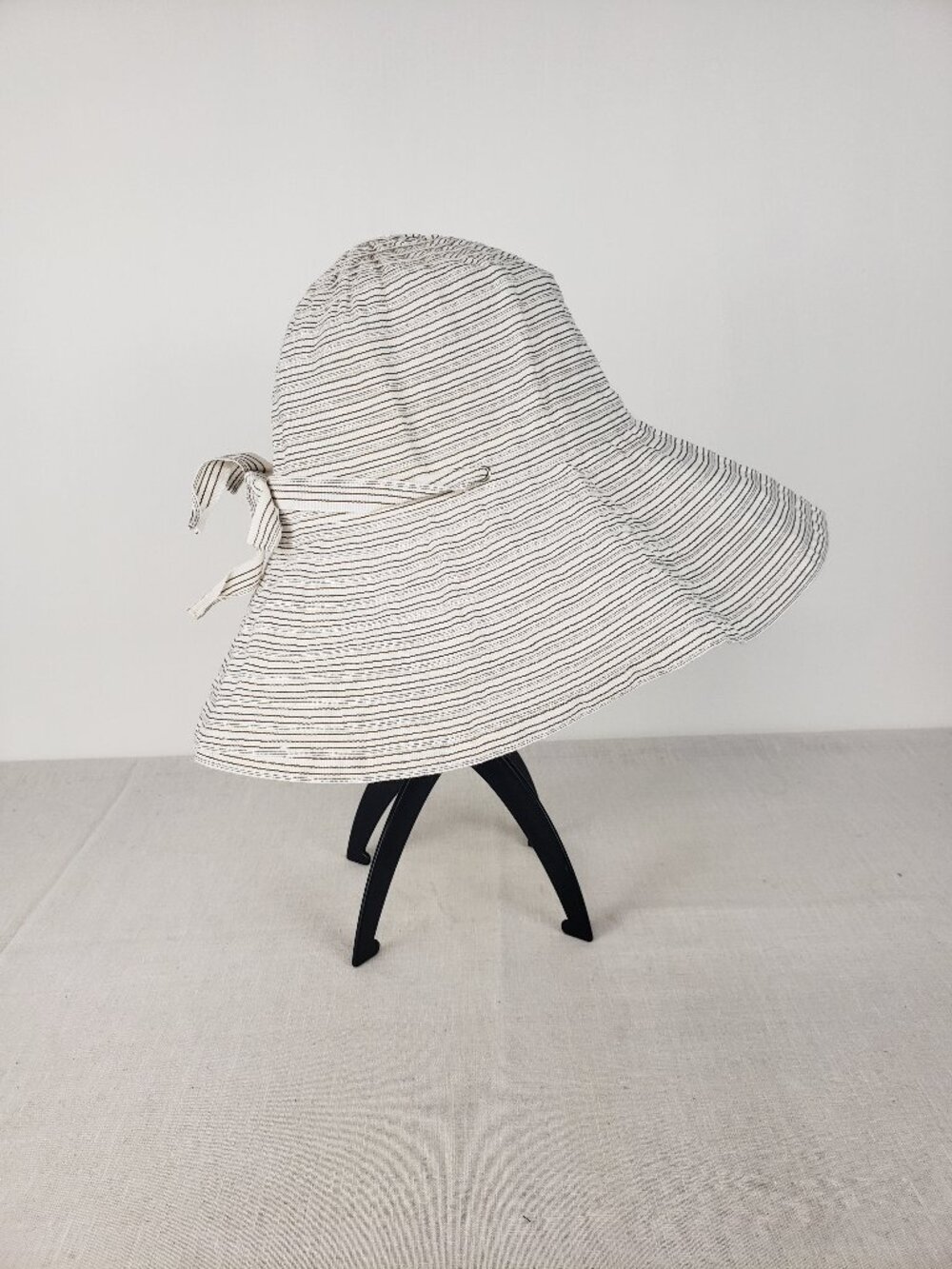 Grevi Floppy Bucket Hat Ivory Neutral Stripe Poly Cotton Packable Cloche Italy S